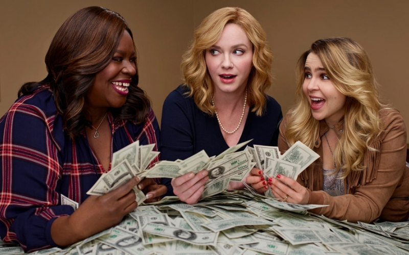 Urge Red Lobster to Pull Sponsorship from 'Good Girls'